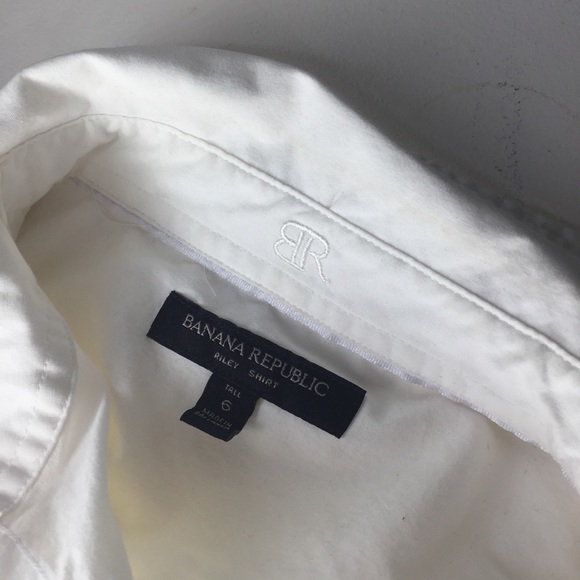 SOLD***Banana Republic Riley Ruffle Button Down - Picture 6 of 7